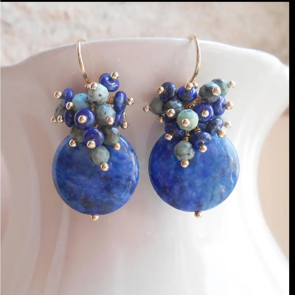 Elegant Blue and Green Beaded Earrings - Picture 6 of 12
